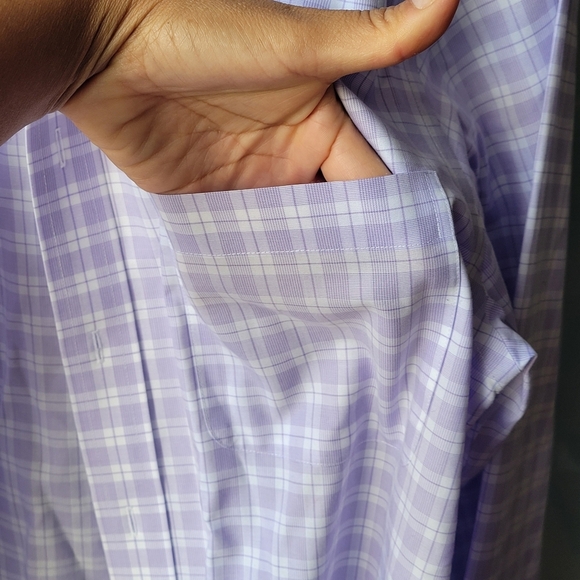 Jos A Bank Traveler Mens Shirt Slim Fit 15.5 34 Med Traditional Fit Purple Plaid - Picture 6 of 8